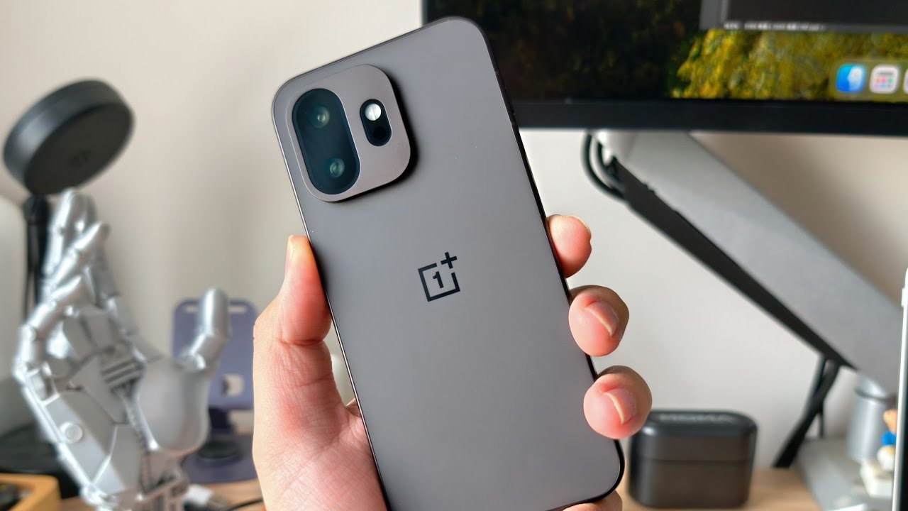 Oneplus 15T Black Unboxing & Impressions | Compact Flagship Phone 👀!?