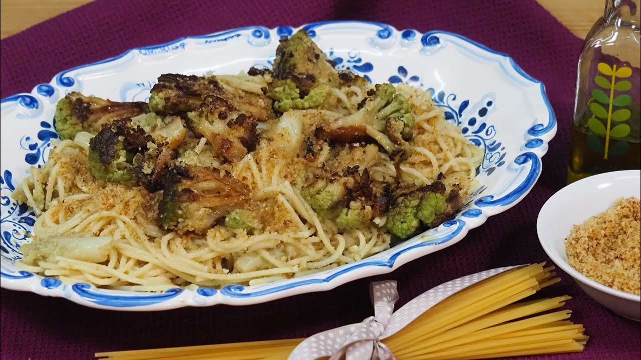 Spaghetti au chou-fleur et chapelure - Spaghetti broccolo e mollica