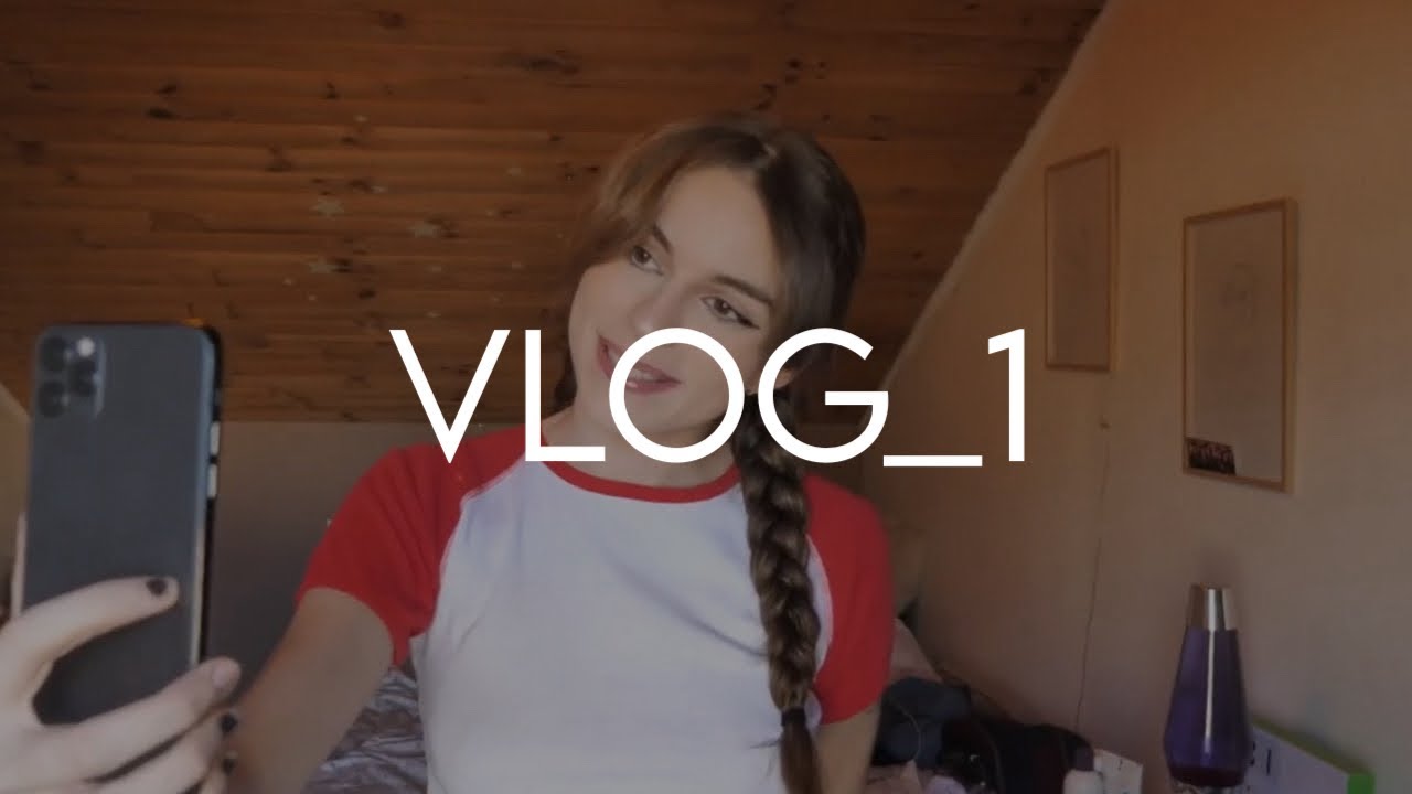 Ad&egrave;le Castillon - VLOG_1 (deleted video)
