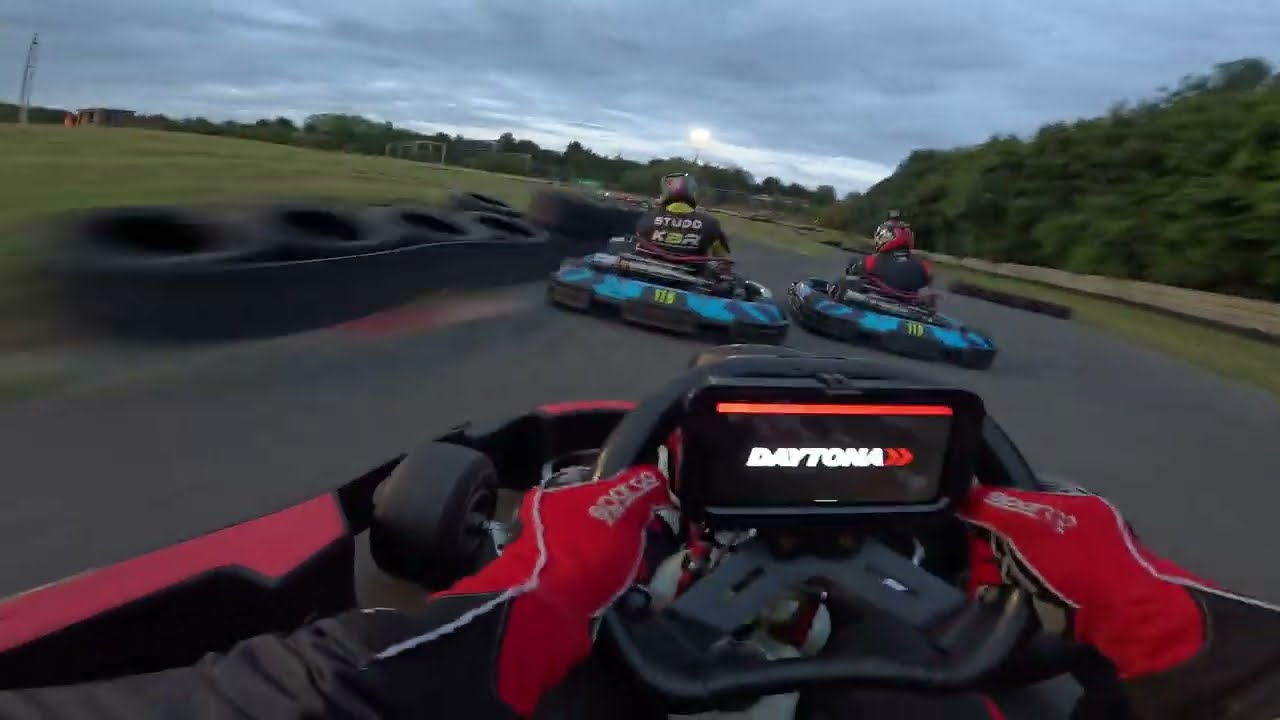 D MAX - TNL - RND 1| Link Back + Cliff Drop | Daytona Milton Keynes