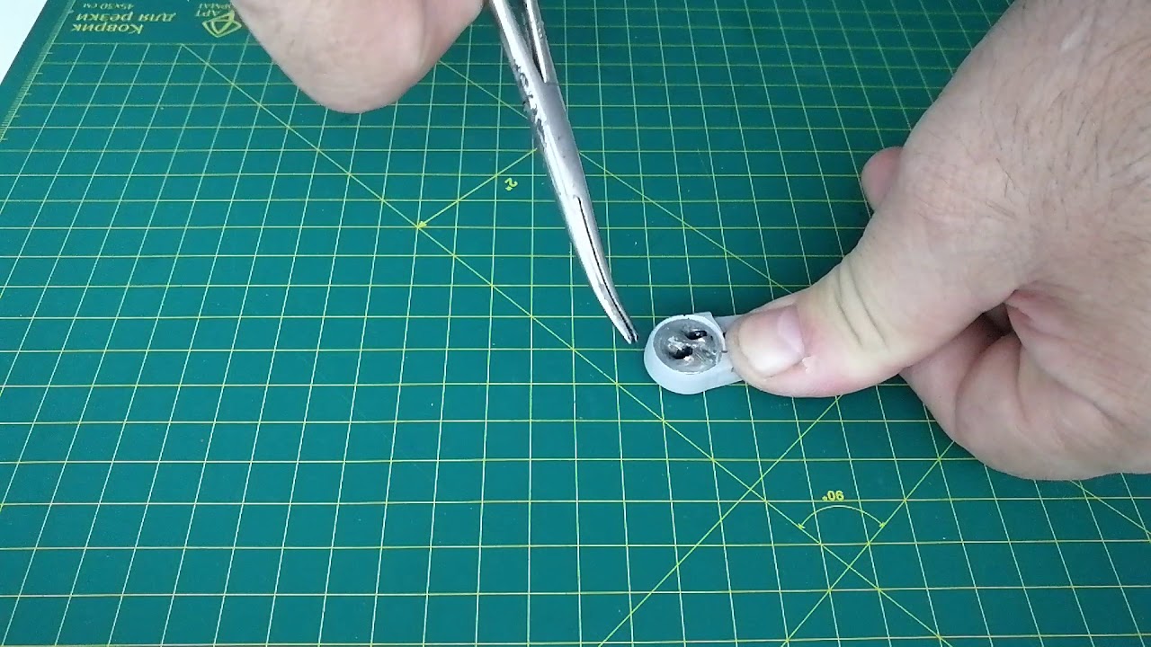 Dexcom G6 извлекаем батарейку