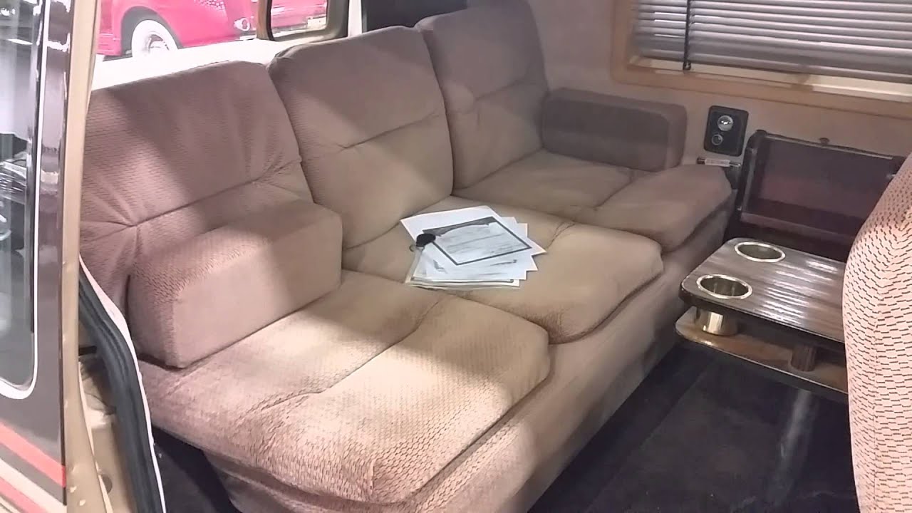 1984 Dodge mini ram van new Dodge Caravan nos Chrysler
