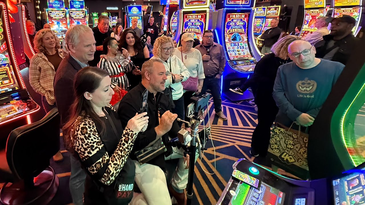 🔴 Everyone Turned To Watch This MASSIVE WIN LIVE! 