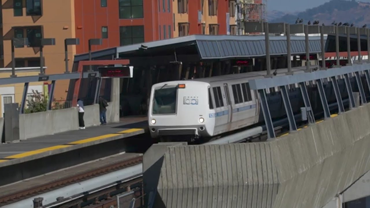 BART Trains at Fruitvale Station: The Last Stand of BART Legacy Fleet - 9/4/23