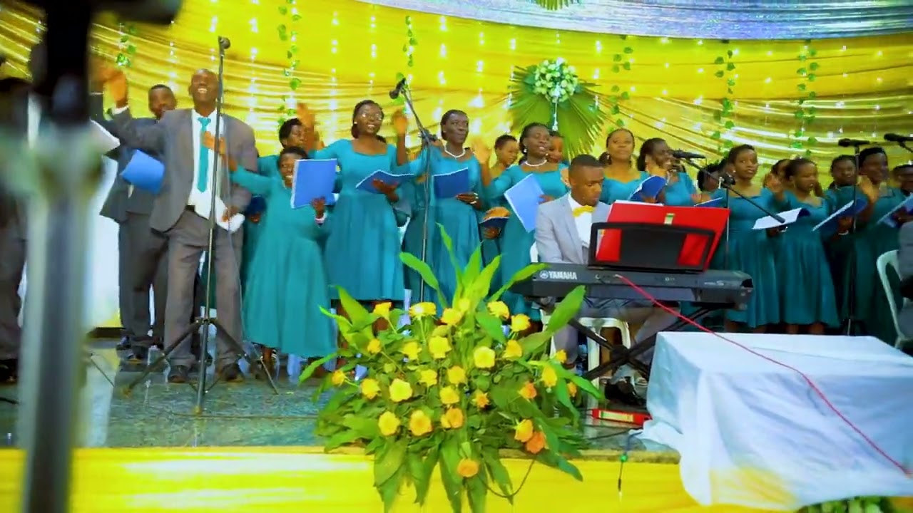 JAMBO BWANA. Live performed by Chorale Amis de la Croix Byumba