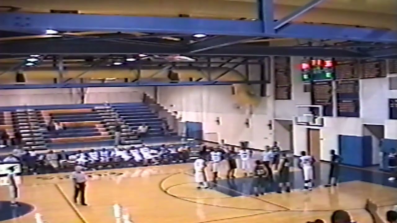 Southeast Spartan Basketball vs Mesquite Poteet TX 2003 (End of Game)