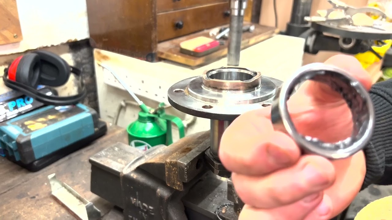 HOW TO: | Land Rover Discovery 1 Stub Axle Overhaul