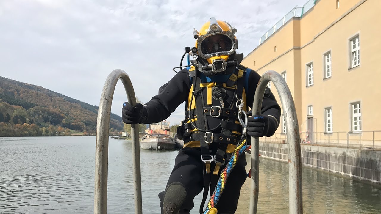 Taucher bei VERBUND im Einsatz