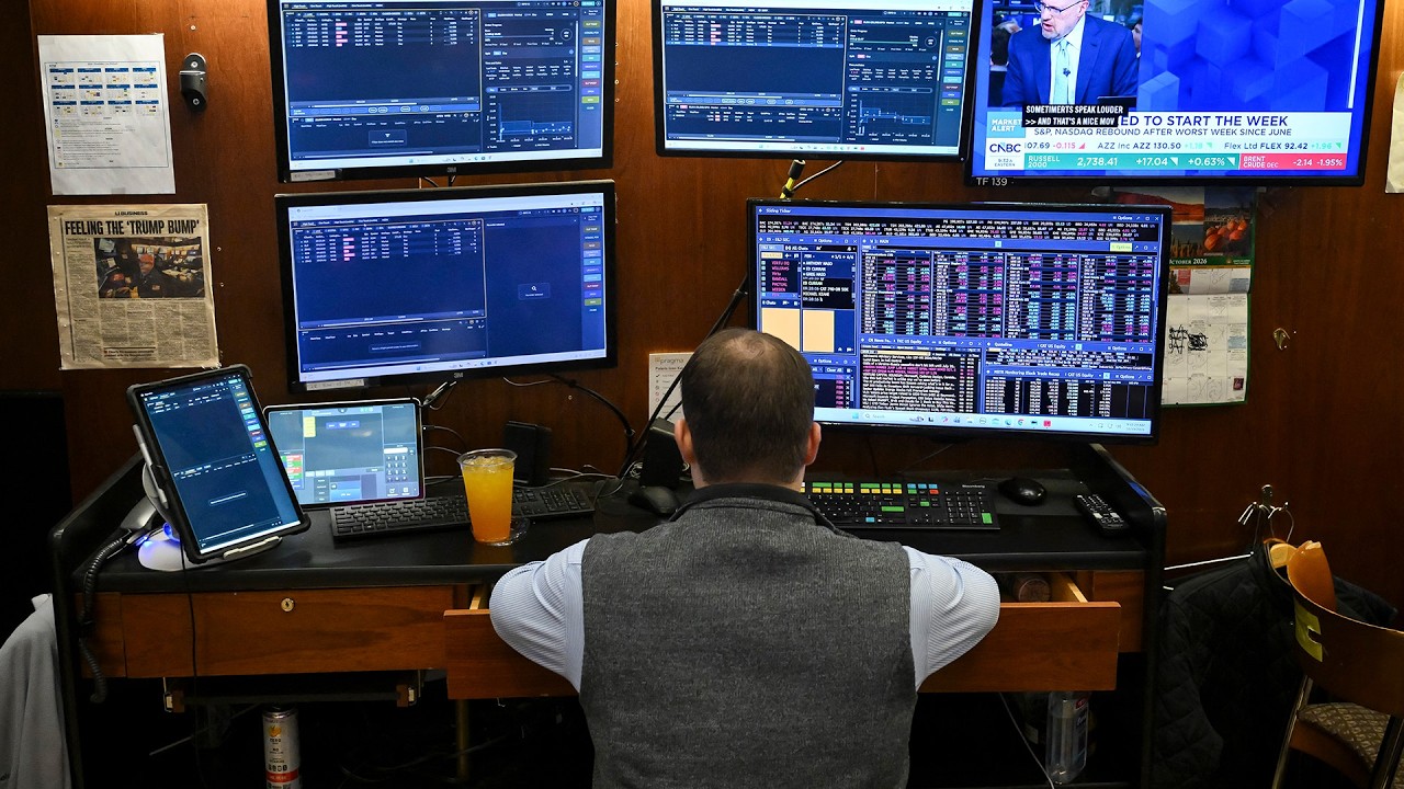 Inflation Outlook Threatened by Persistent Oil Prices