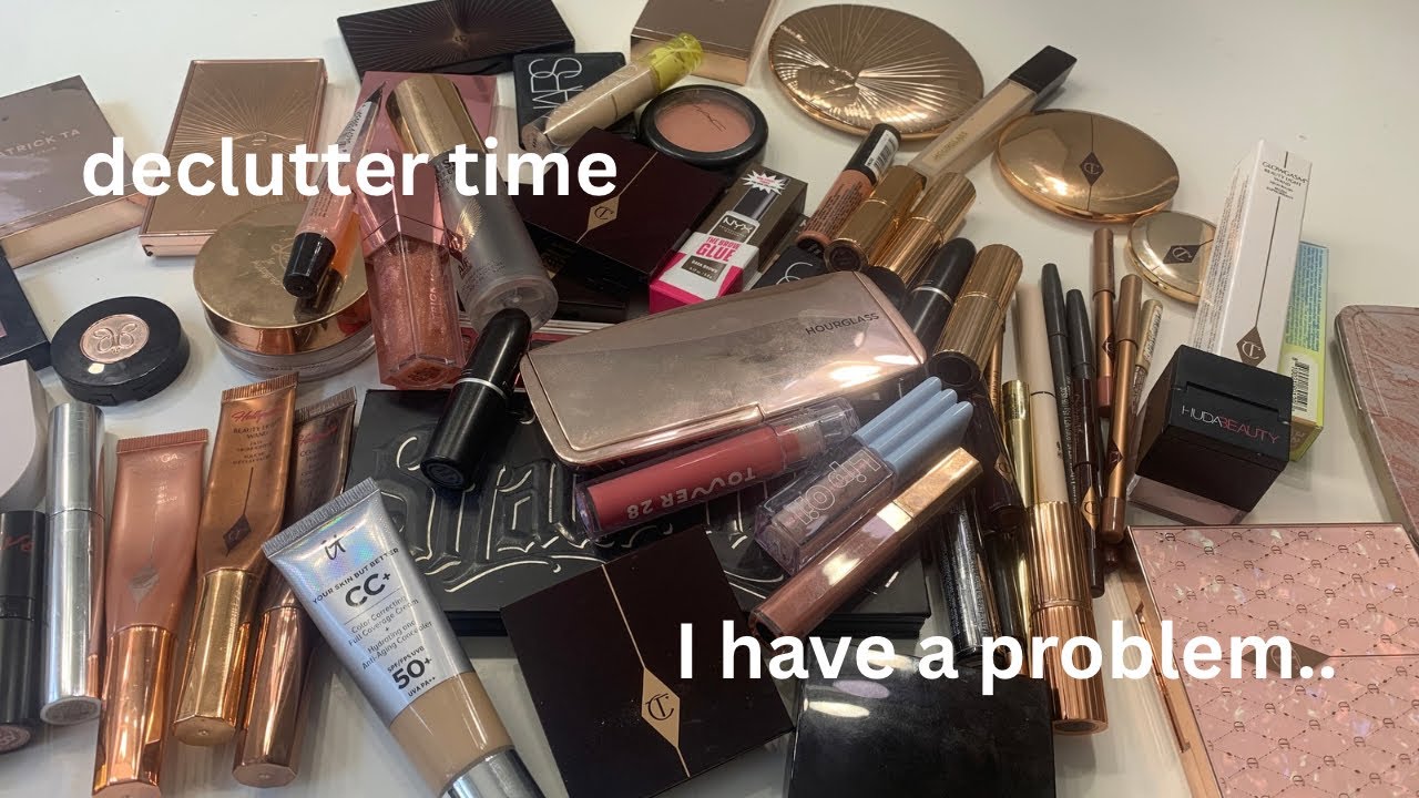declutter my makeup collection with me 