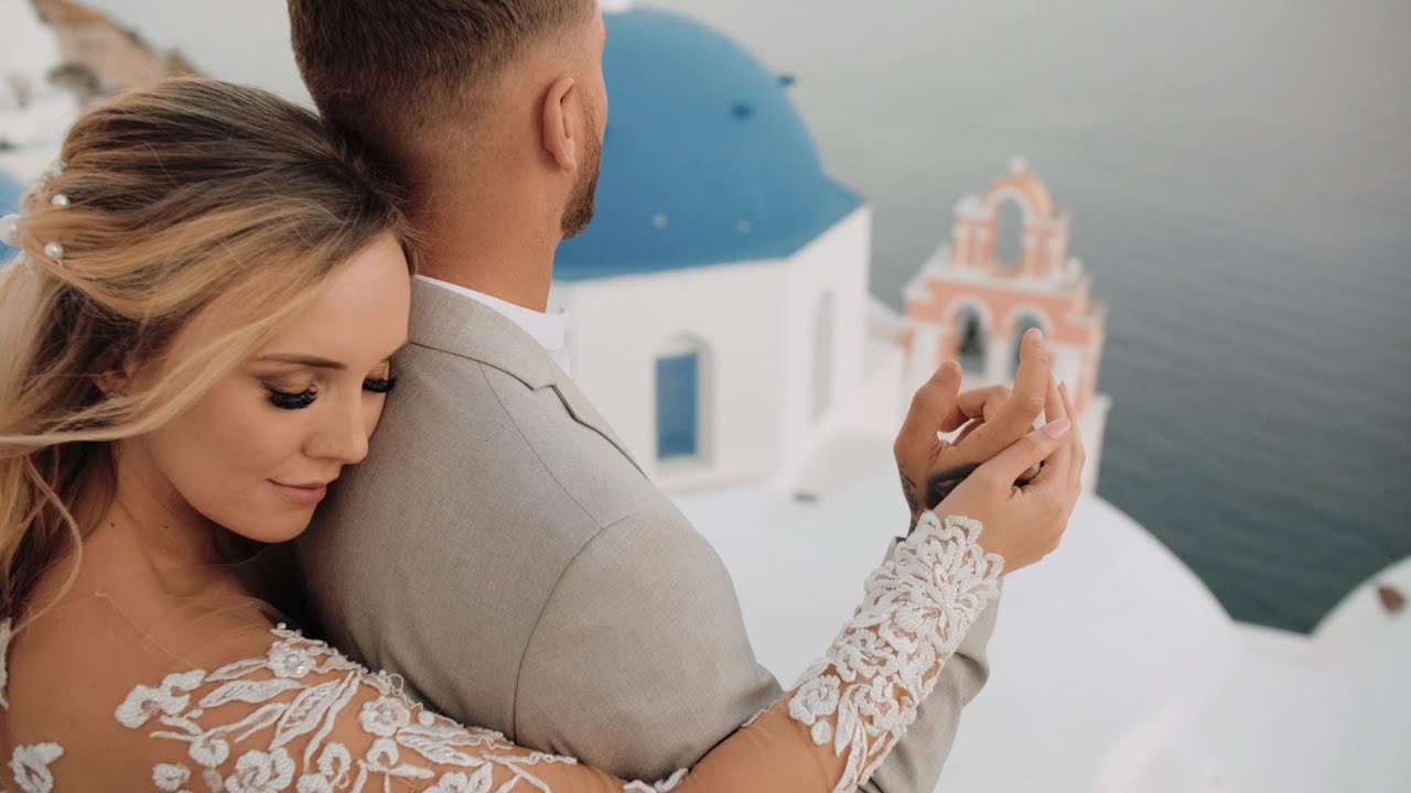 SANTORINI UNDER THE STARS Wedding Film, Santorini Elopement - Canaves Oia (Panasonic Lumix GH5S)