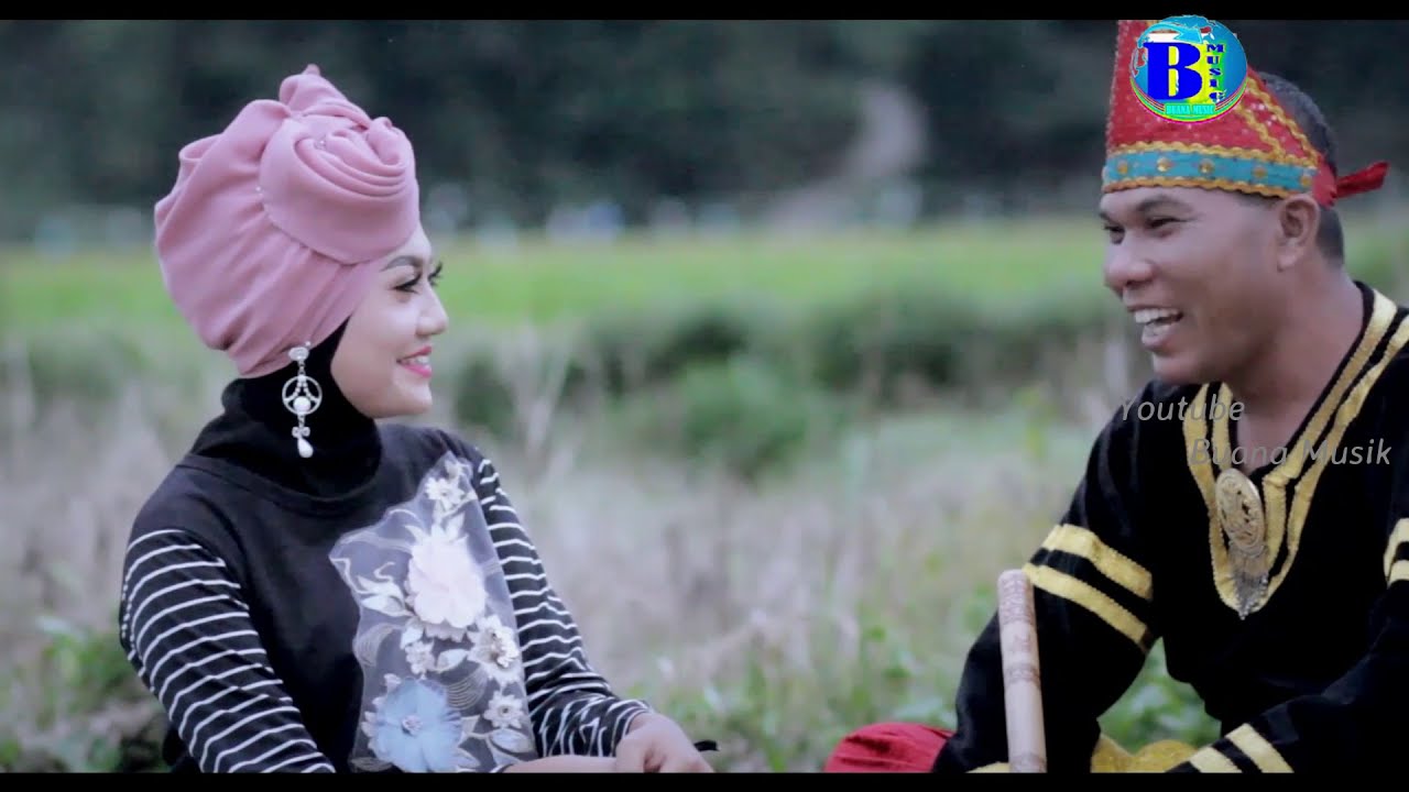 Dendang Minang Terbaru - Baragam Hobi [Chokes Trio]