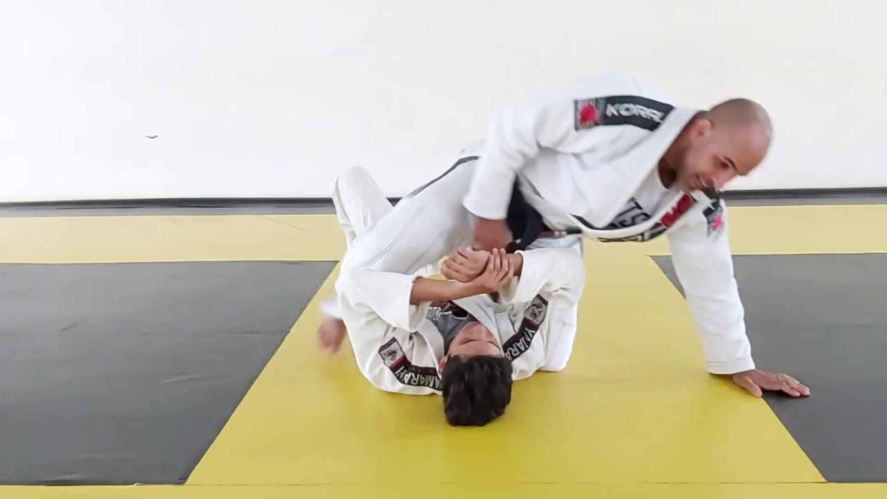 VARIAÇÃO TOP ARM LOCK MONTADA ATAQUE DUPLO