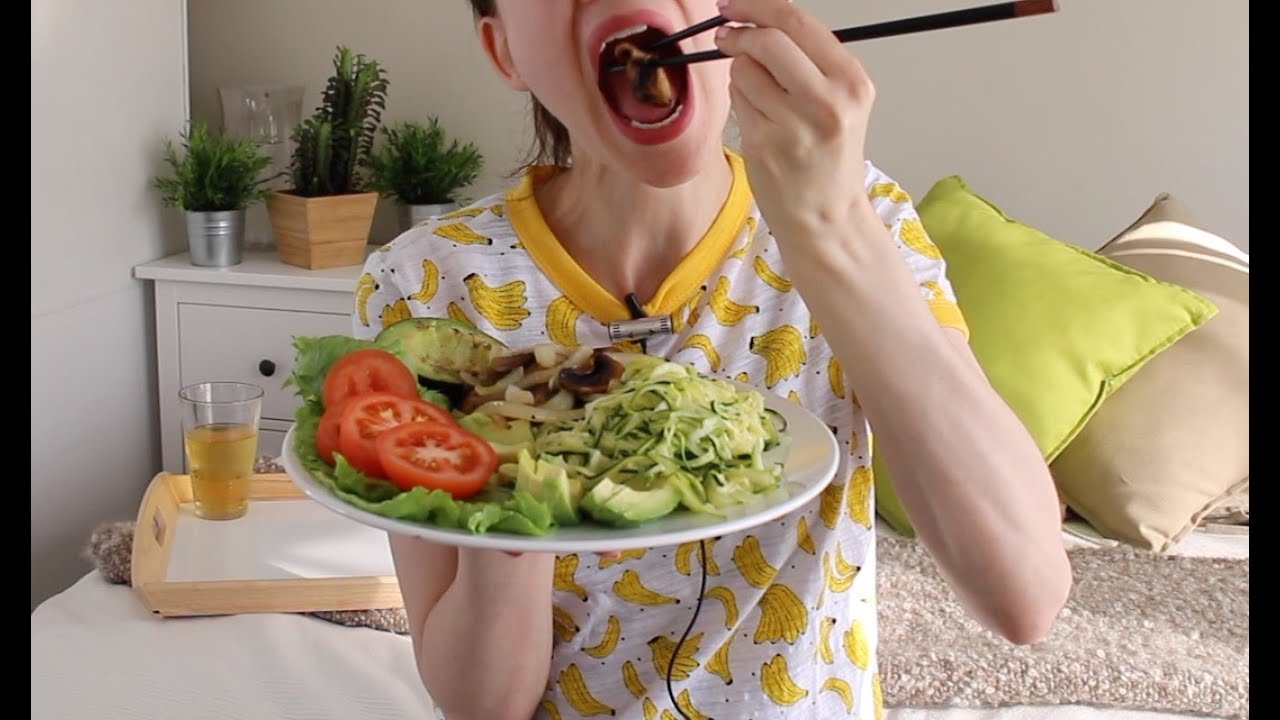 ASMR Whisper Eating Sounds | Zucchini Pasta, Fried Mushroom, Salad & Apple Juice
