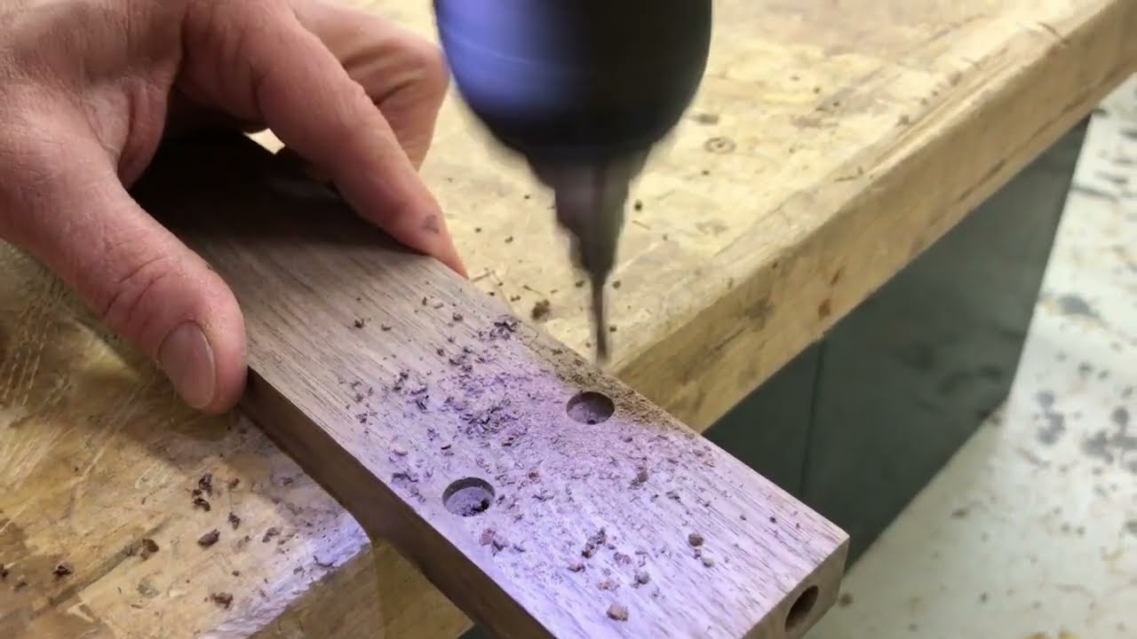 aprons and stretchers joinery