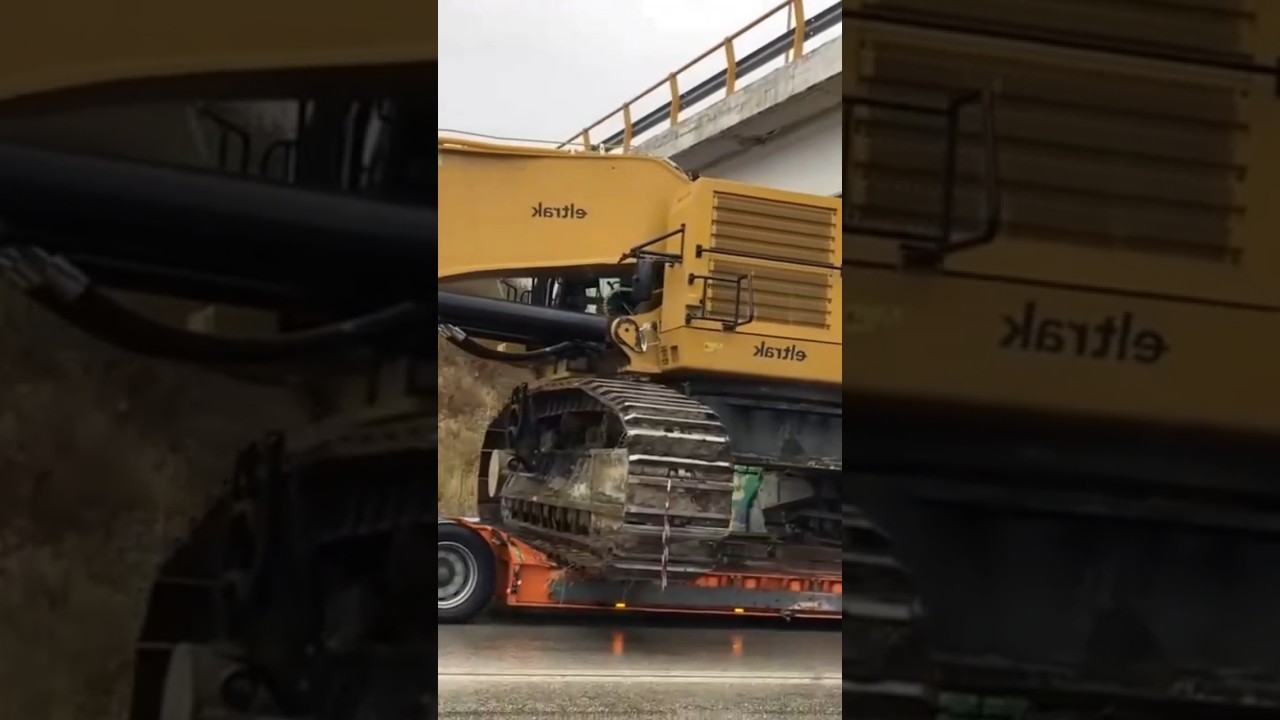 World's Dengerous Skills - Caterpillar Excavator - #shorts #youtubeshorts #viral