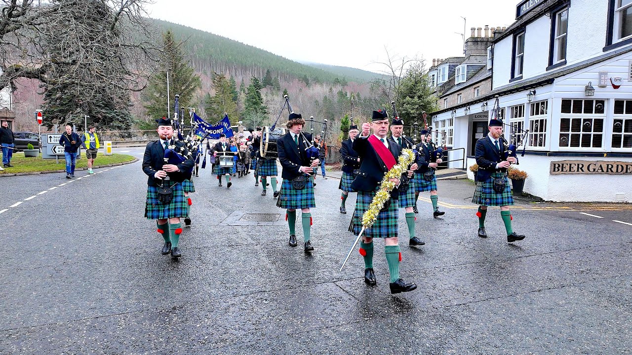 Scotland the Brave as Ballater Pipe Band lead start of 2025 Little Masons Parade through Ballater