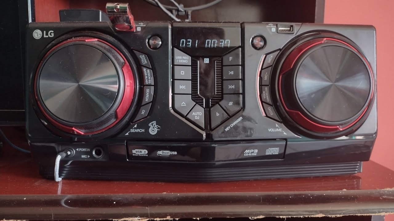 Como configurar o grave do Mini System da Marca LG XBOOM Potência de 440 W rms