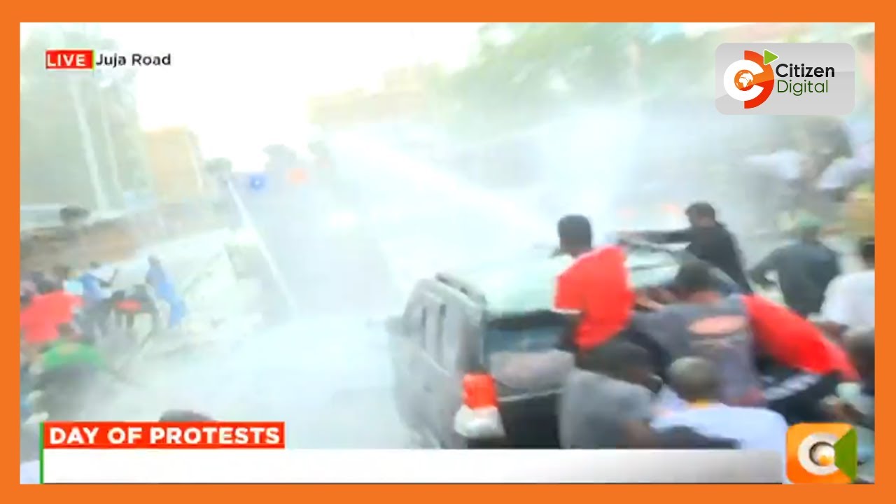 Raila supporters vs. Police water cannon