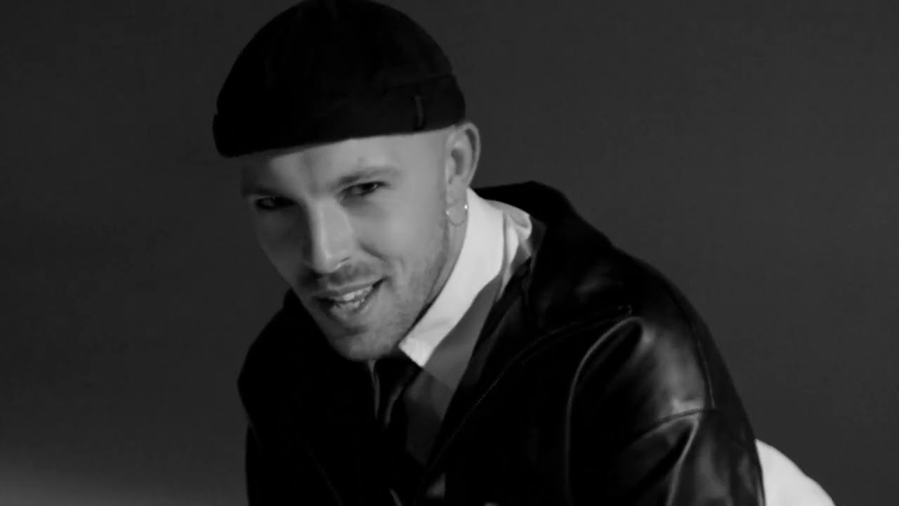 POMARO - De Ti En Mí (Videoclip Oficial)