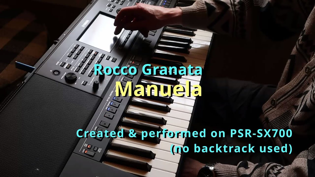Manuela (Yamaha PSR-SX700)