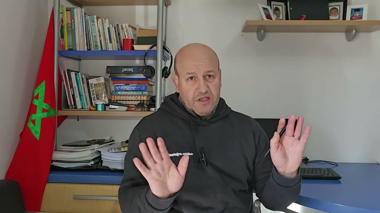 الوالدين خط أحمر الجنة تحت أقدامهم  فينك يا بوشلاغم الله يهديك 
