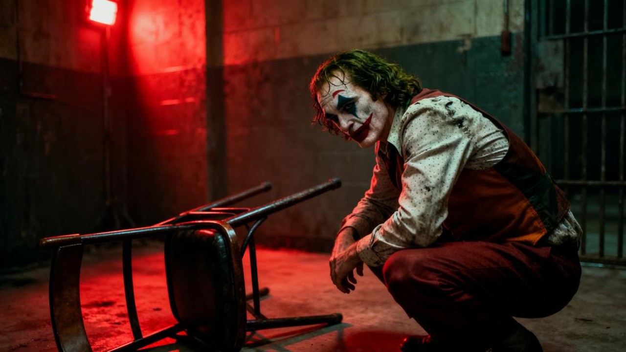 FOUR FEDS WERE SENT TO MONITOR U    TWO RESIGNED, ONE WENT ROGUE, ONE'S PROTECTING YOUR ASS NOW �