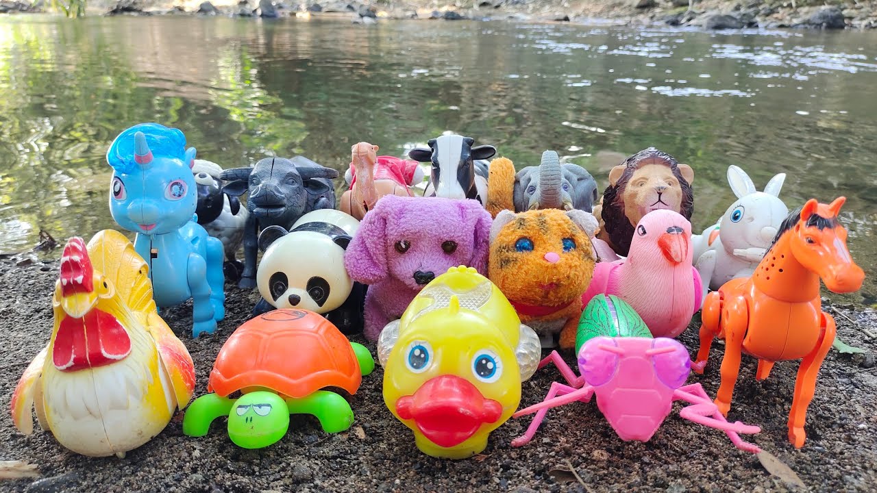 WADIDAU Menemukan mainan hewan sapi, ayam, kerbau, kuda, singa, unta, gajah, panda, bebek, kelinci