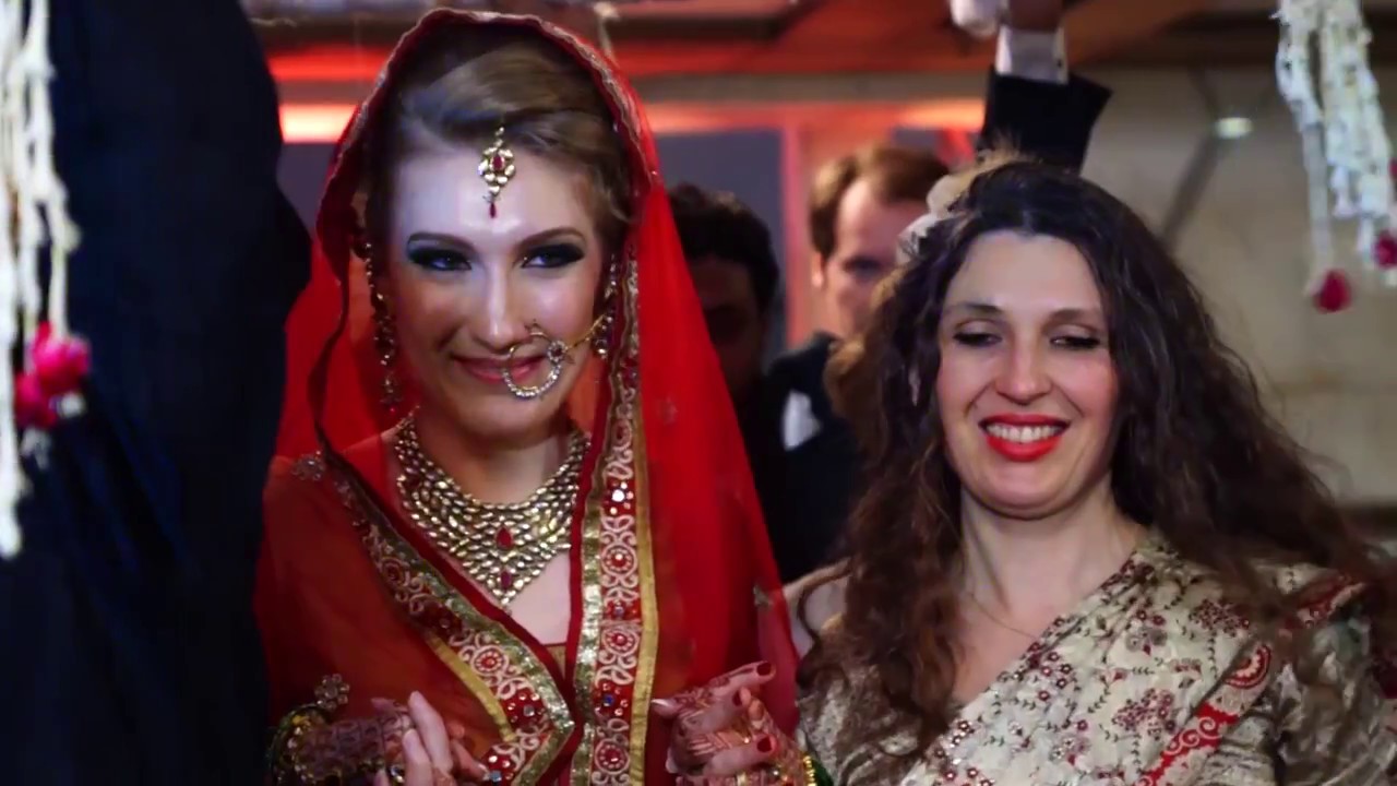 London Thumakhda - Indian prince weds Russian-German bride