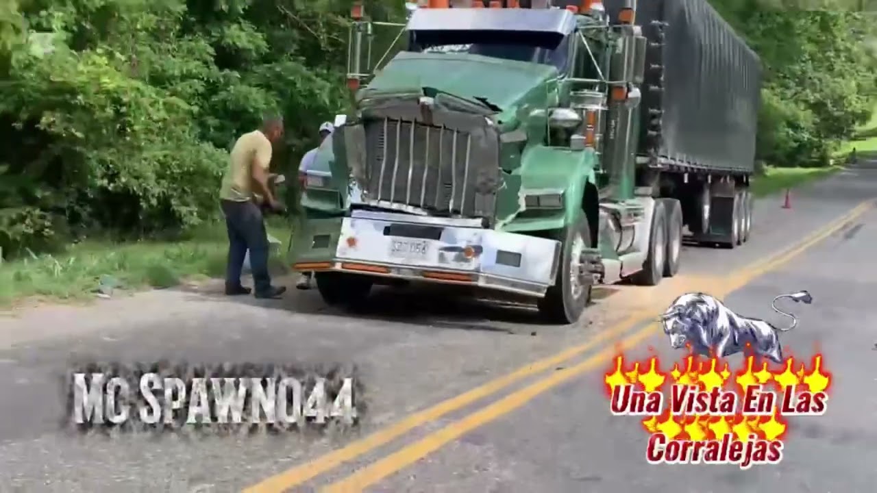 Rumbo Pa Las Corralejas De Corozal Sucre! Nos Encontramos Con Un Accidente De Tráiler 🚛  #toros