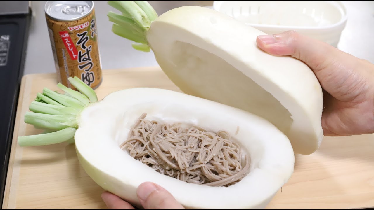 Soba Noodles in the Huge Radish like a Doraemon Gadget