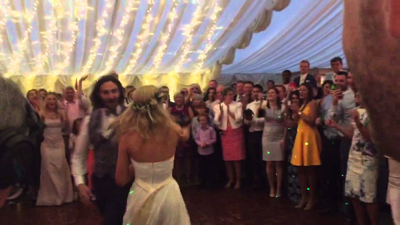 Gráinne & Oisín's First Dance