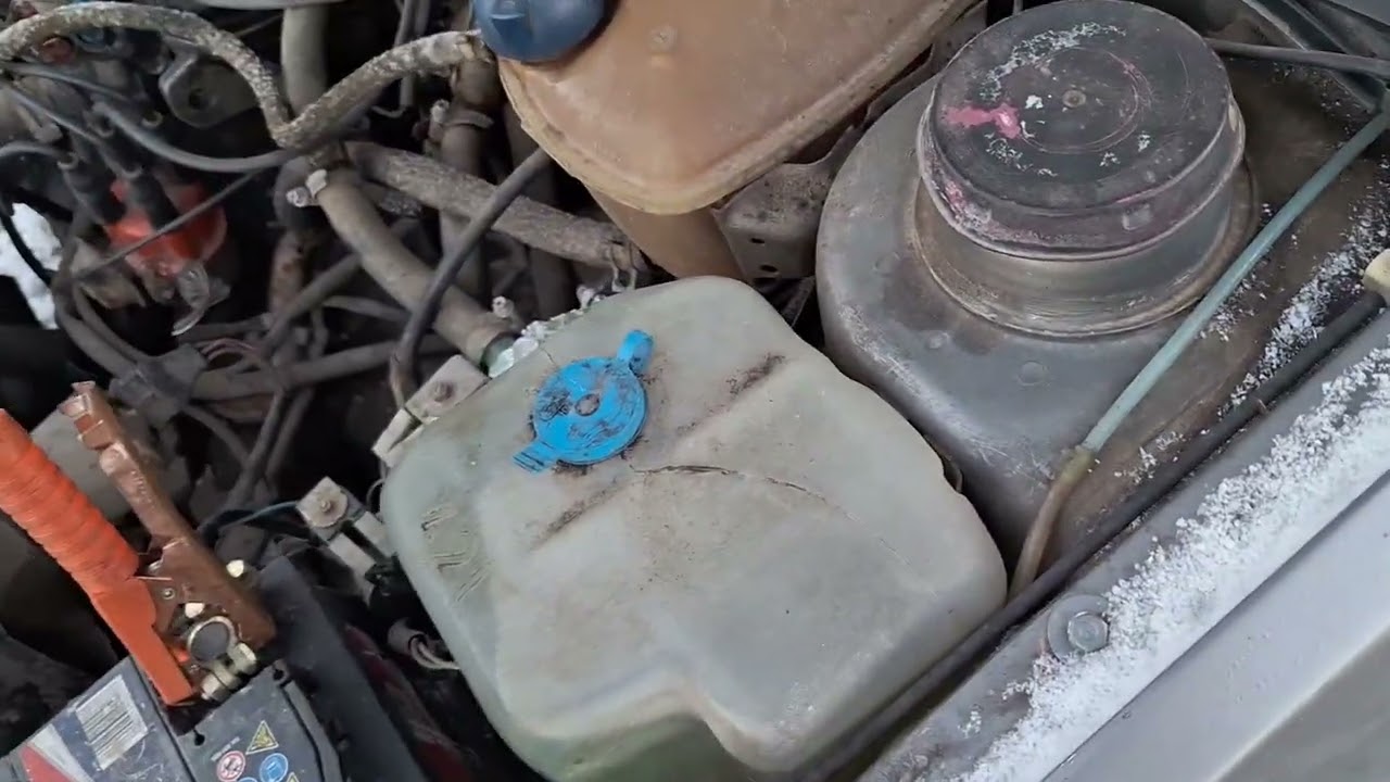 Volkswagen Golf 2 1,8l 1989 cold start -7°C