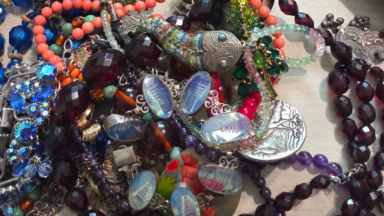 MY JEWELRY ADDICTION is live!