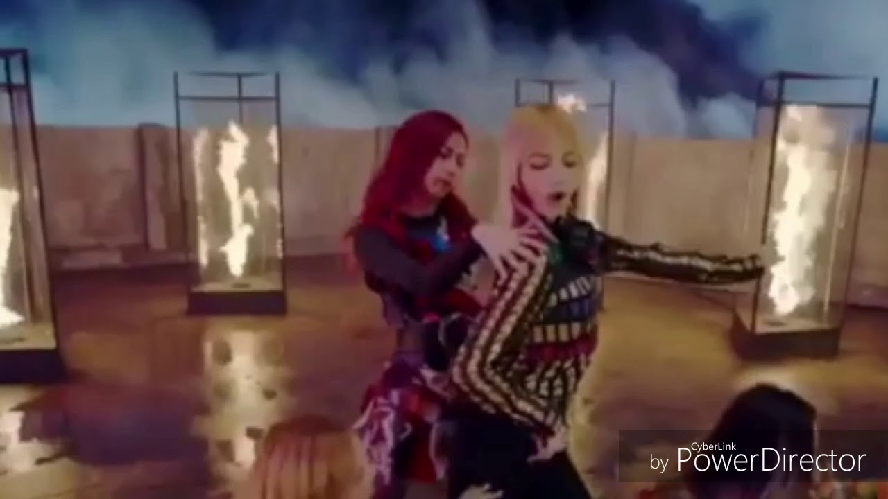 [Lisa/BLACKPINK] Đây mới chính là Lía của nhà Hắc Hường =)))))))