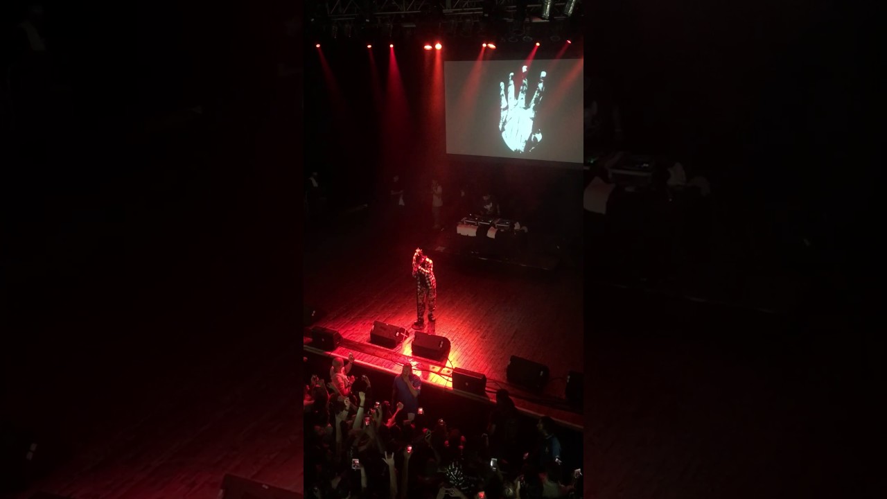 King - XXXTENTACION (LIVE)