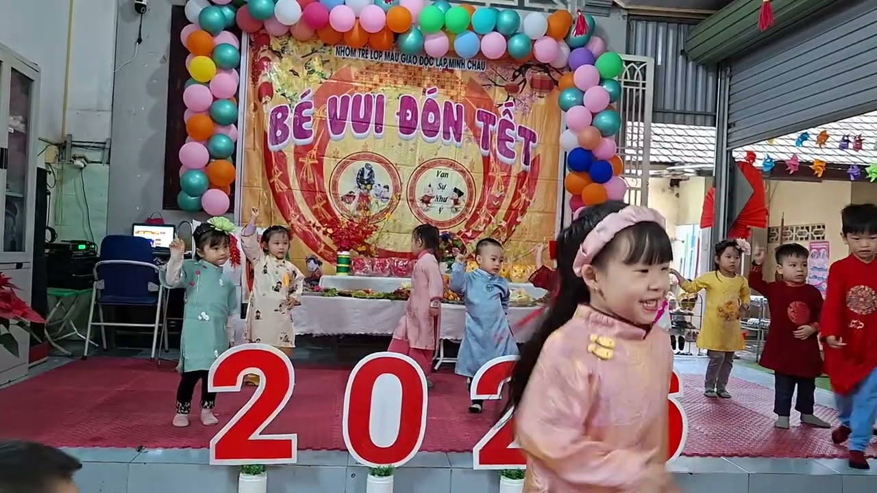 Thùy Dương đón Tết 2026. Phần 1.
