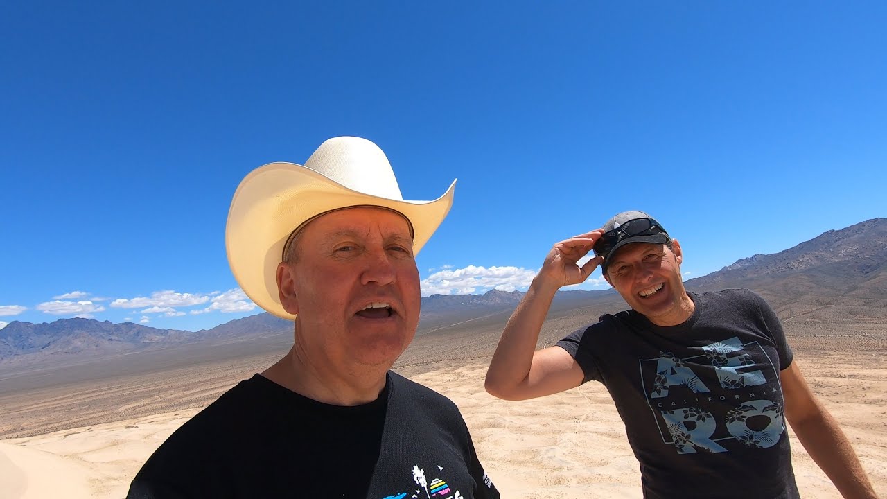 The amazing Kelso Dunes in the Mojave Desert