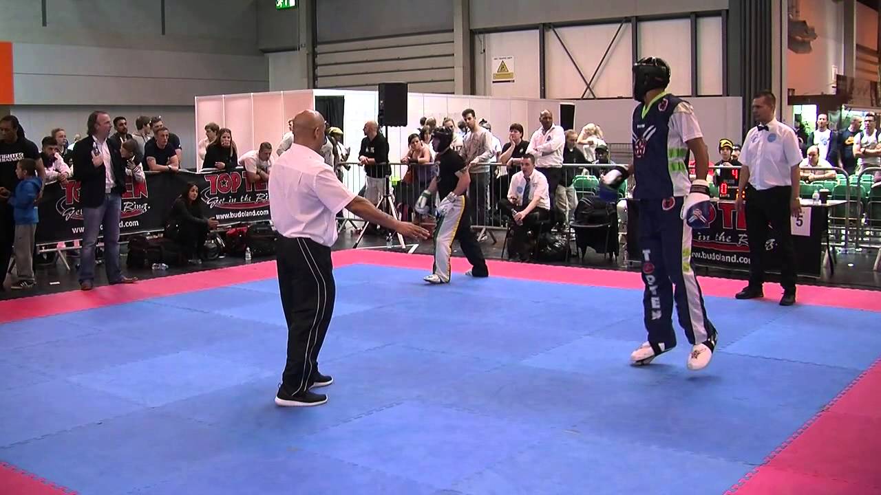 Jay Daniels v Raymond Daniels Top Ten British Championships 2015