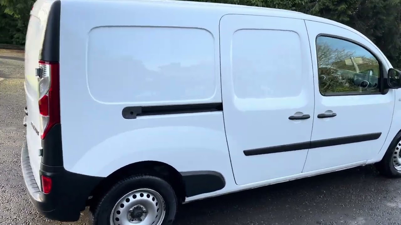 71 plate Kangoo Maxi AC 