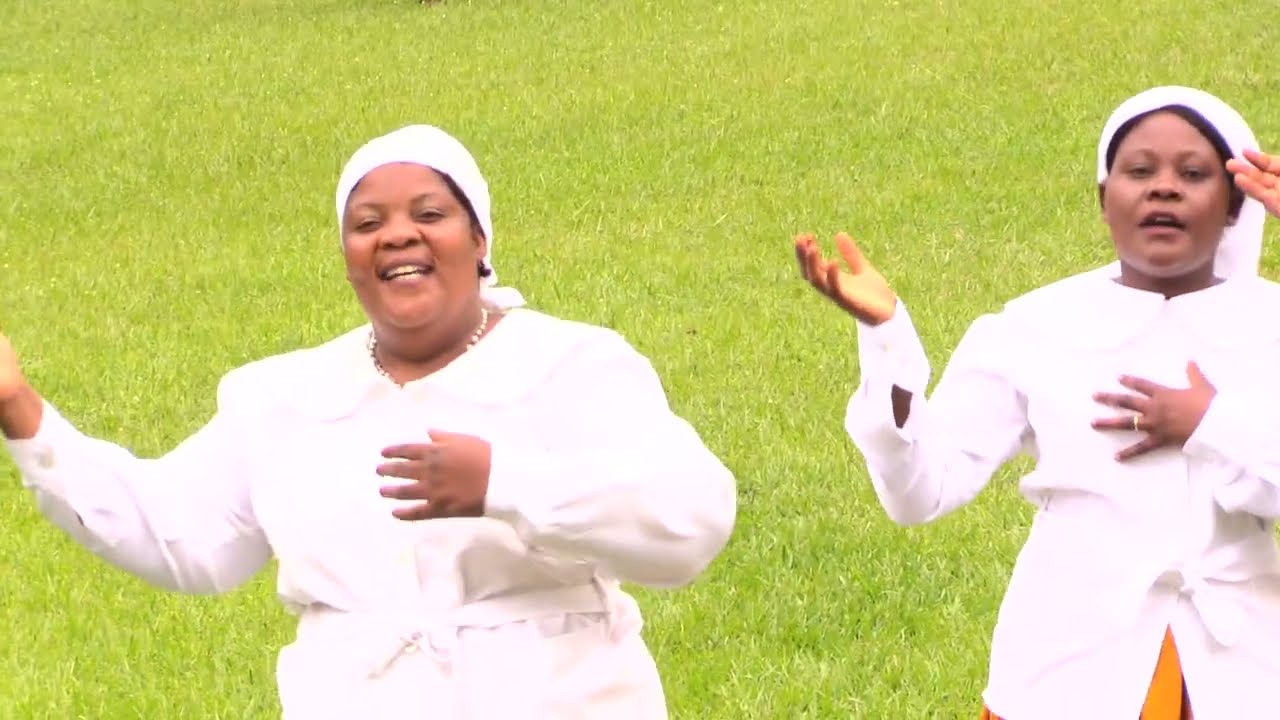 Mphatso PHC Women's choir (Anthu Olungama) produced by Blessings Kangwelema. 