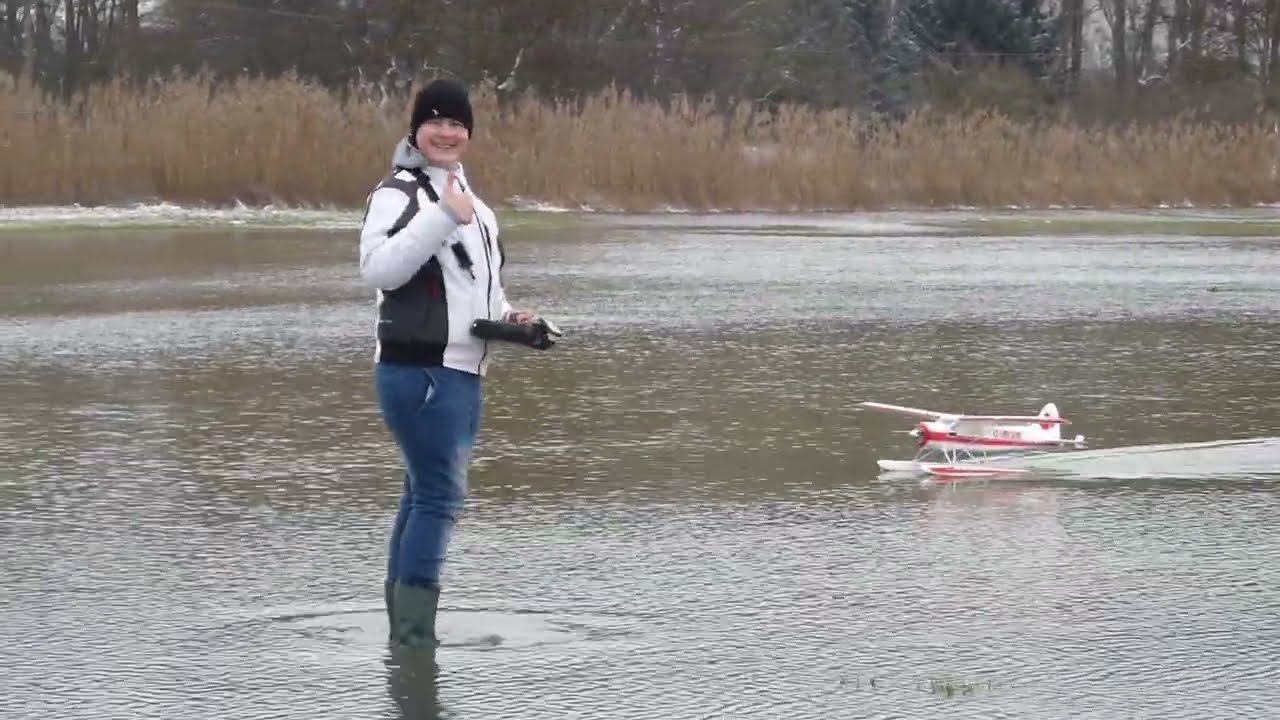 Das Erste mal Wasserflug.