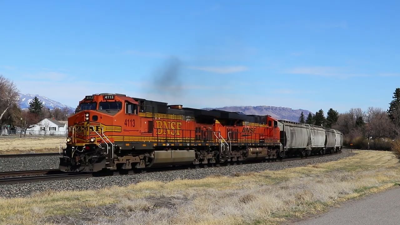 BNSF 4113