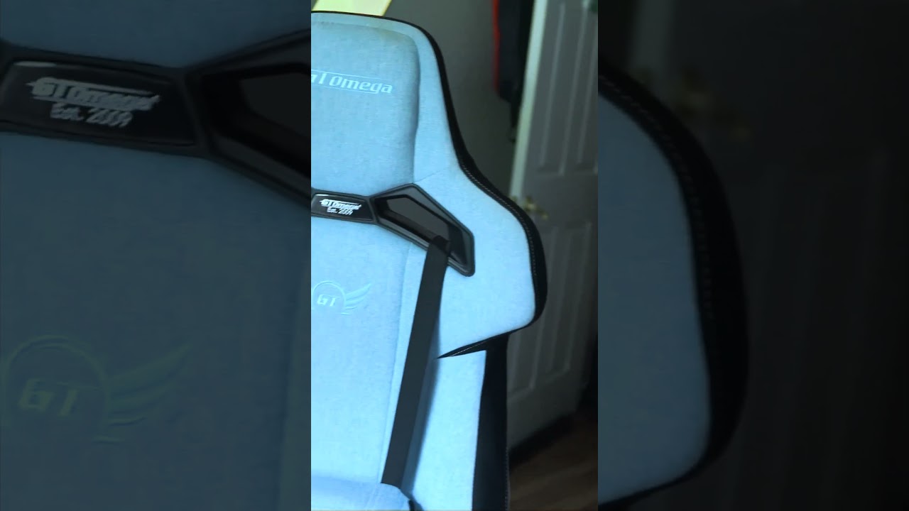 SO ICY 🧊❄️🪑 #gtomega #chair  #gaming #zephyr