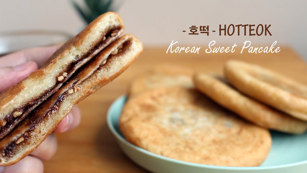[호떡] HOTTEOK Recipe in 5 Minutes | Sweet Pancake NO OVEN | Korean Street Food | INDO SUB 아줌마 Ajumma