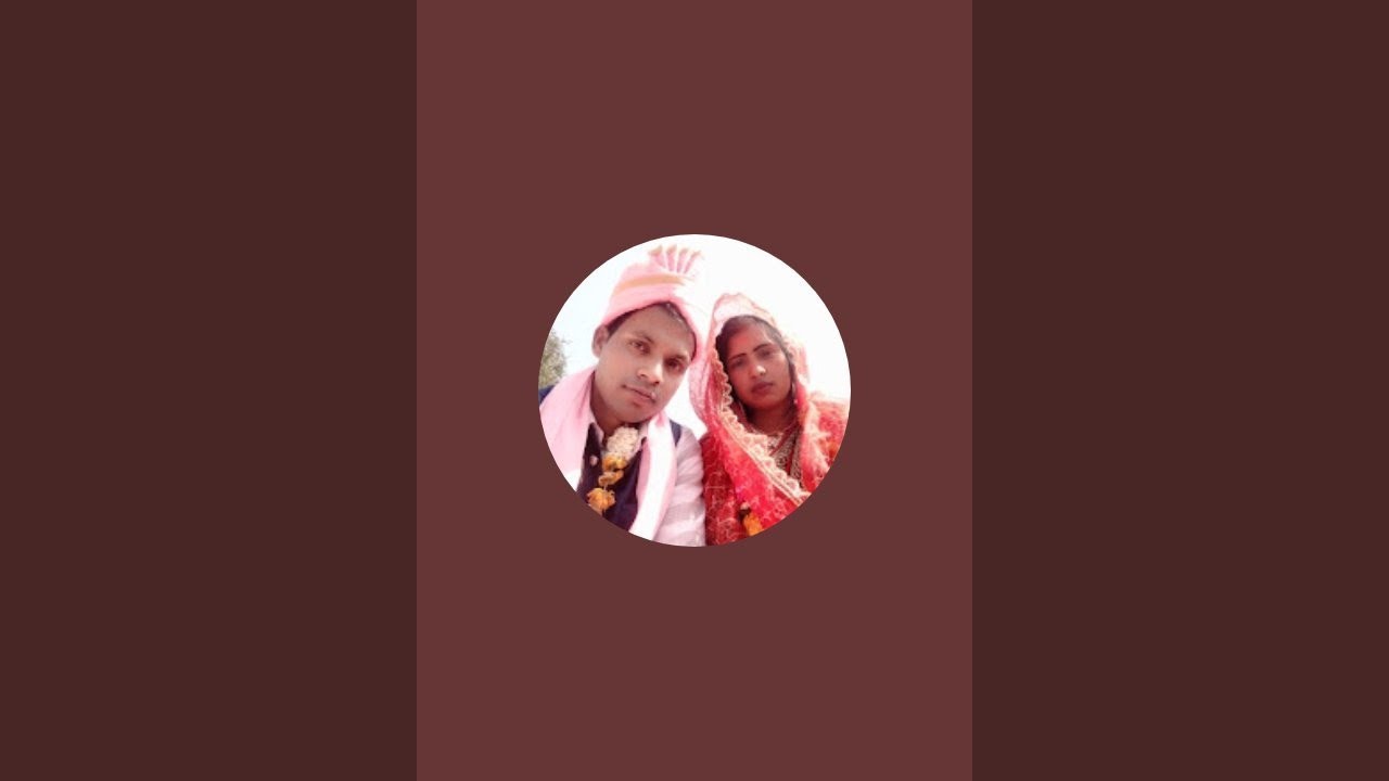 Priyanka official  लाइव है!