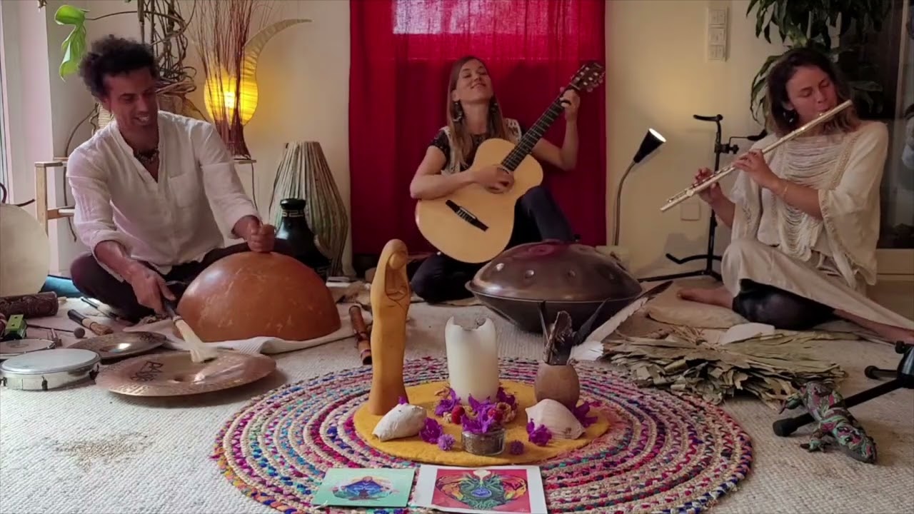 Mother - live with Lenka and Pablito
