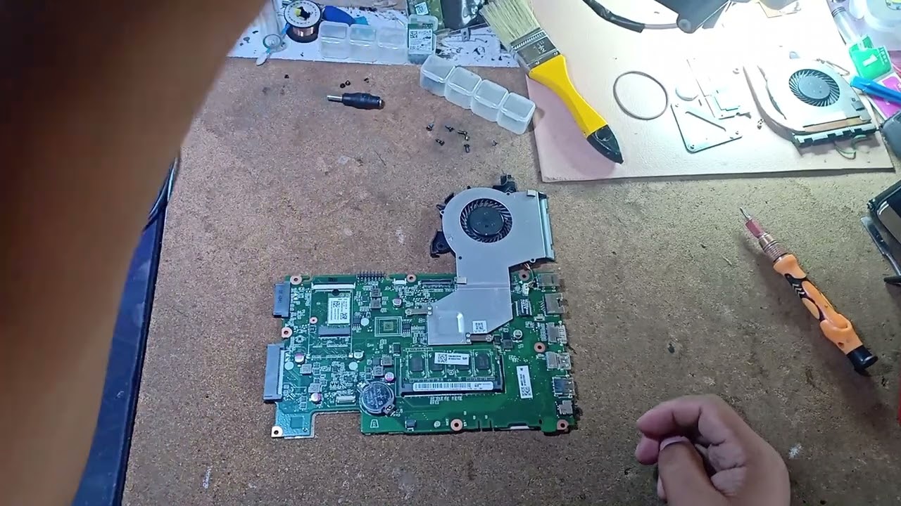 How To Properly Diagnose Acer Aspire ES1 431 with No Power Issue