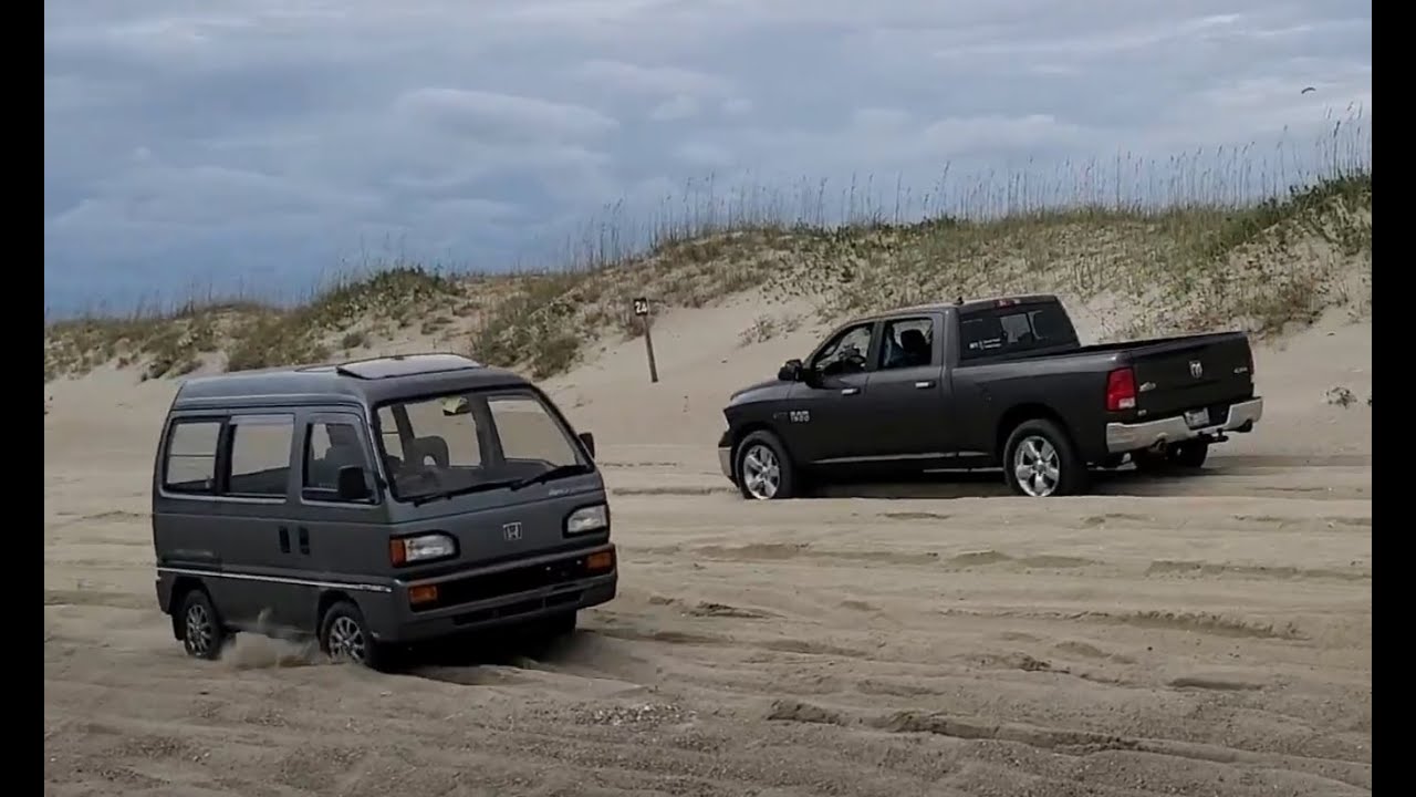Honda ACTY on the Beach