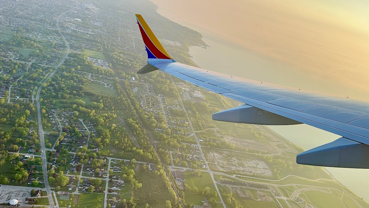 FULL Takeoff & Landing | Milwaukee to Baltimore | Boeing 737 MAX 8 | Southwest Airlines